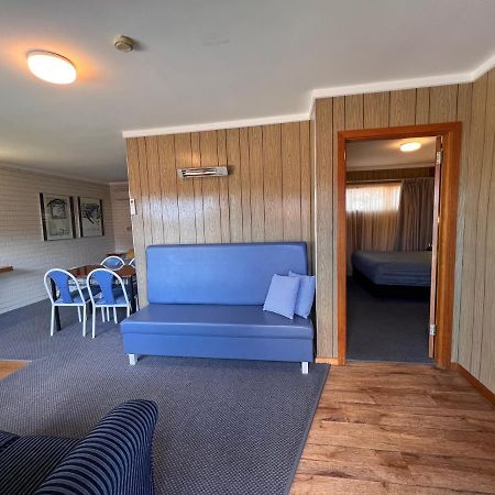 Sturt Motel Balranald Buitenkant foto